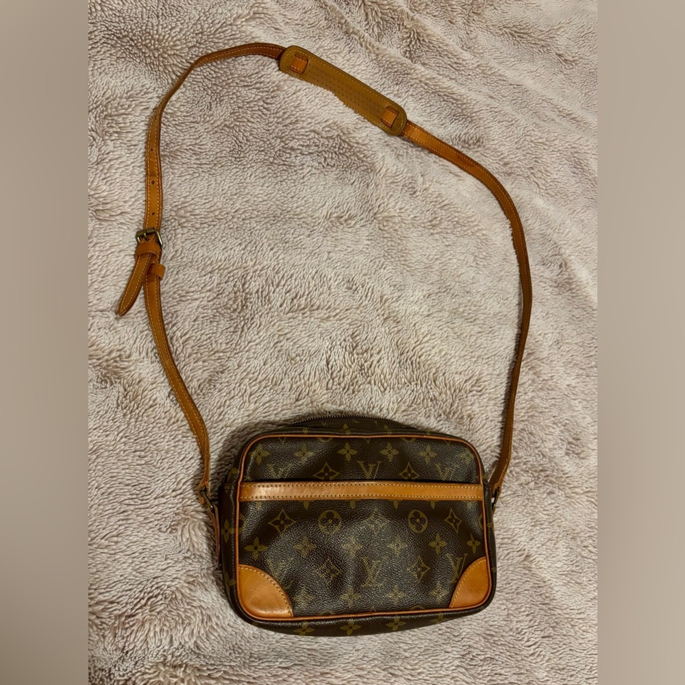 Louis Vuitton Crossbody Trocadero 23